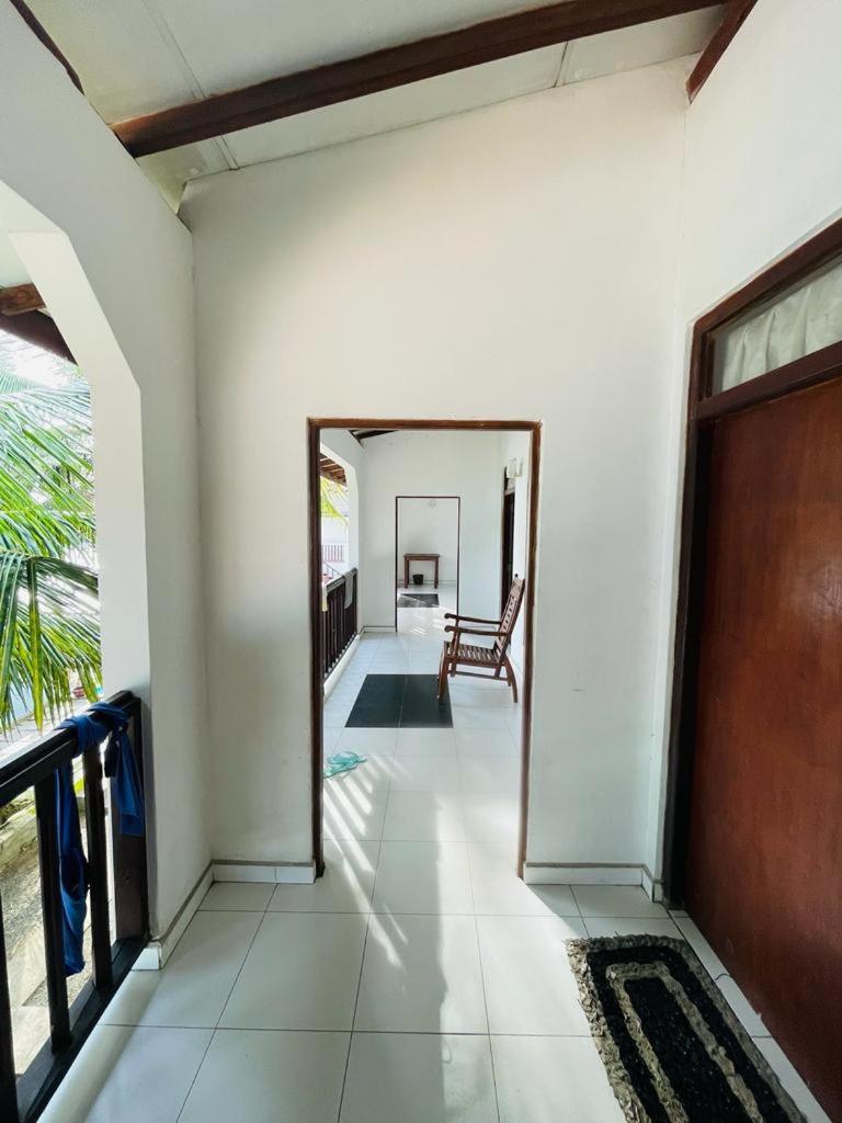 Hotel Rainbow Surf Beach Koggala Esterno foto