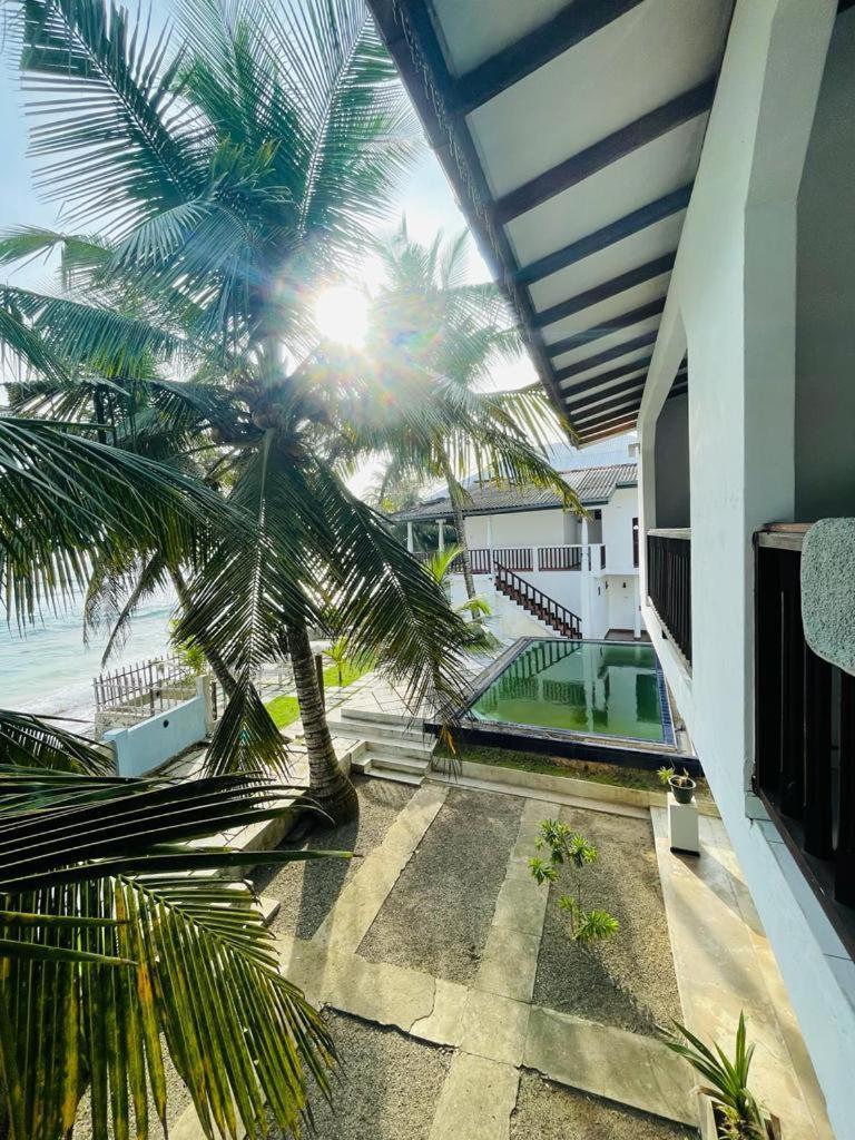 Hotel Rainbow Surf Beach Koggala Esterno foto