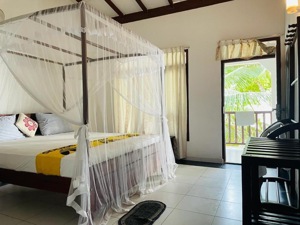 Hotel Rainbow Surf Beach Koggala Camera foto
